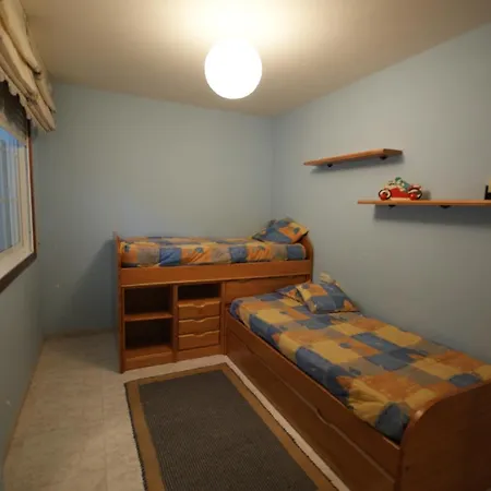 Urb Montalmar Apartment *