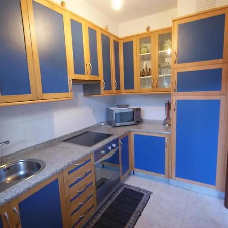 Urb Montalmar Apartment