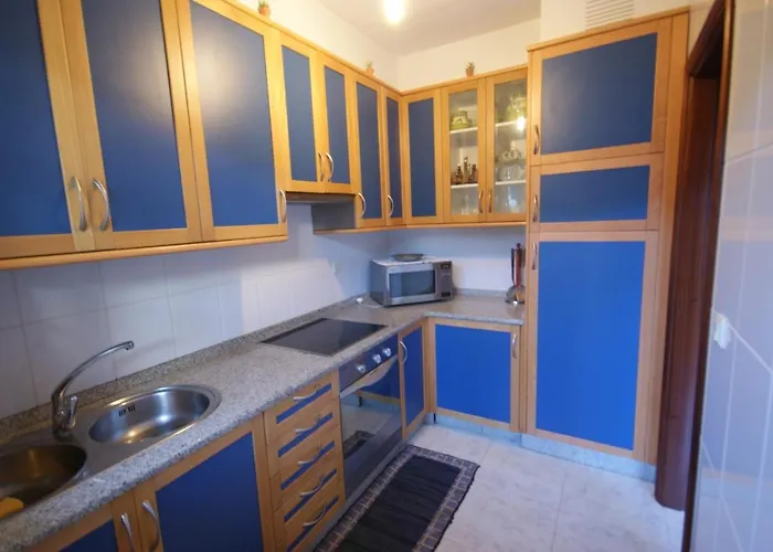 Urb Montalmar Apartment